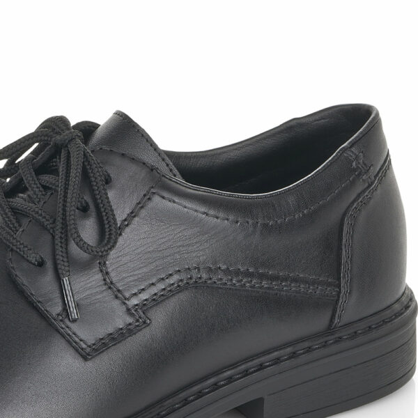 Rieker sko i sort til herre i skind med stødabsorberende såler