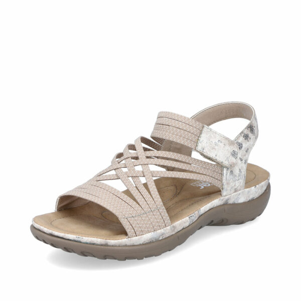 Rieker sandal til dame i beige med flotte sølvdetaljer og antistress såler.
