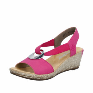 Rieker sandal til dame i pink. Med flot kilehæl og sølvspænde foran.