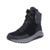 Rieker vinterstøvle til dame i sort med varm foring og Rieker-Tex samt udtagelig sål og ydersål med metalpigge
