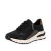 Rieker sneakers til dame i sort med udtagelig sål og ekstra bredde H samt funktionel lynlås